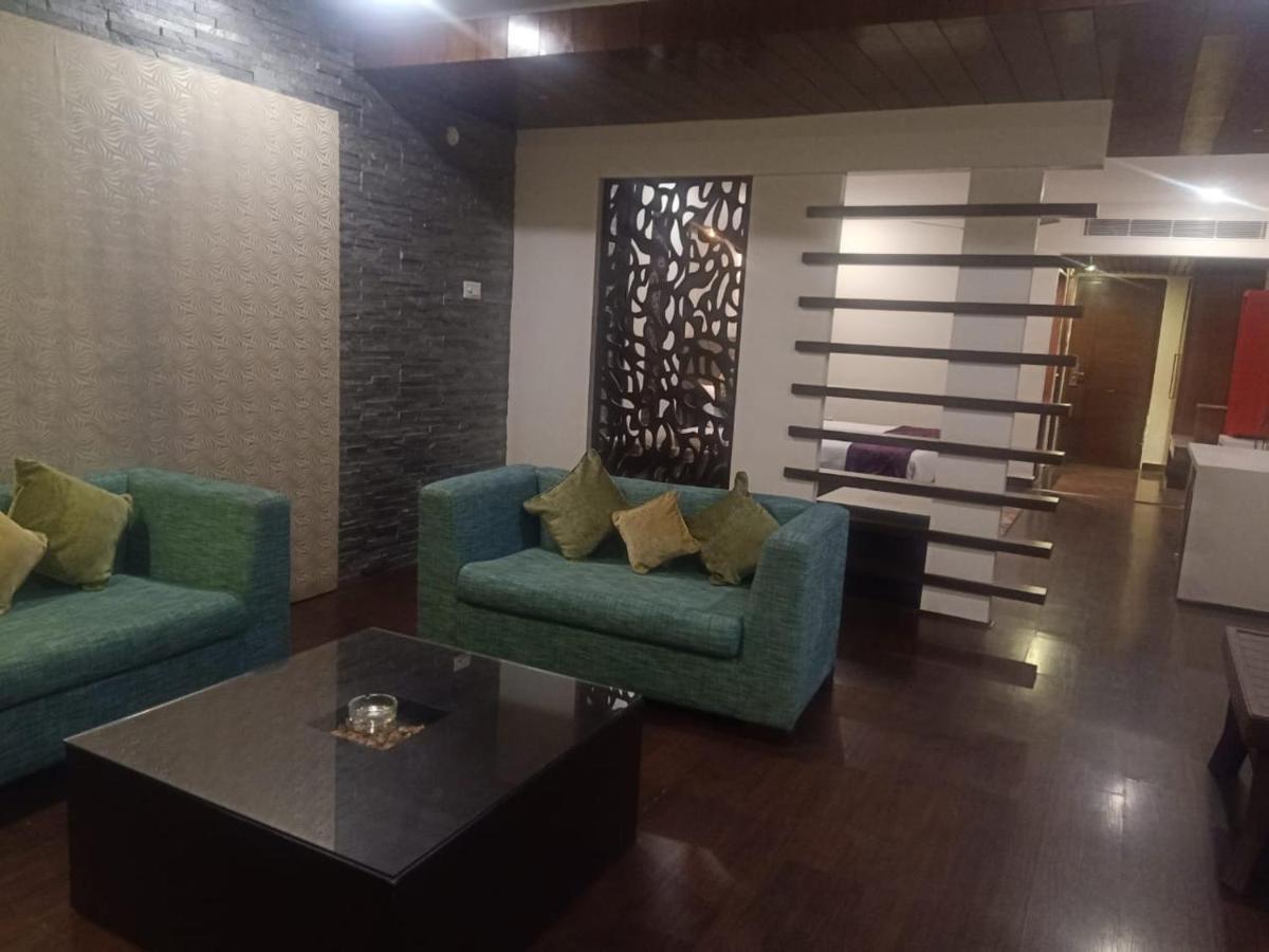 Jungle Livinn Resort Chail Ngoại thất bức ảnh